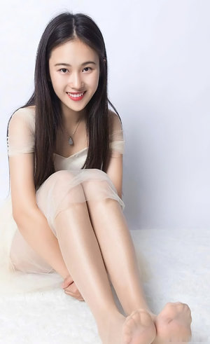 女主每天被机器人管家缠上